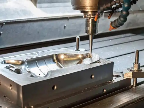 What factors affect the quality of injection molds and how to maintain them?