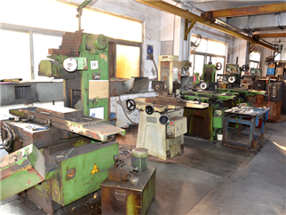 Grinding machine